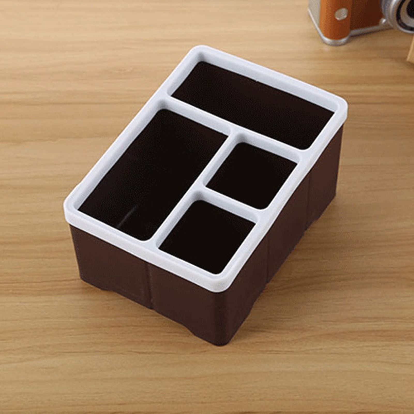 Storage Container Multifunctional Eyelash Brushes Lip Gloss Holder
