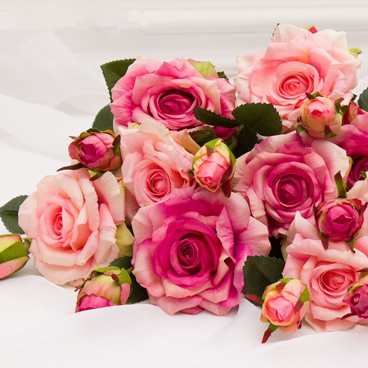 1 Pcs/Package High End Single Hand Feel Two Headed Rose Decorative scrapbook, Home Wedding Birthday Decoration Fake rose