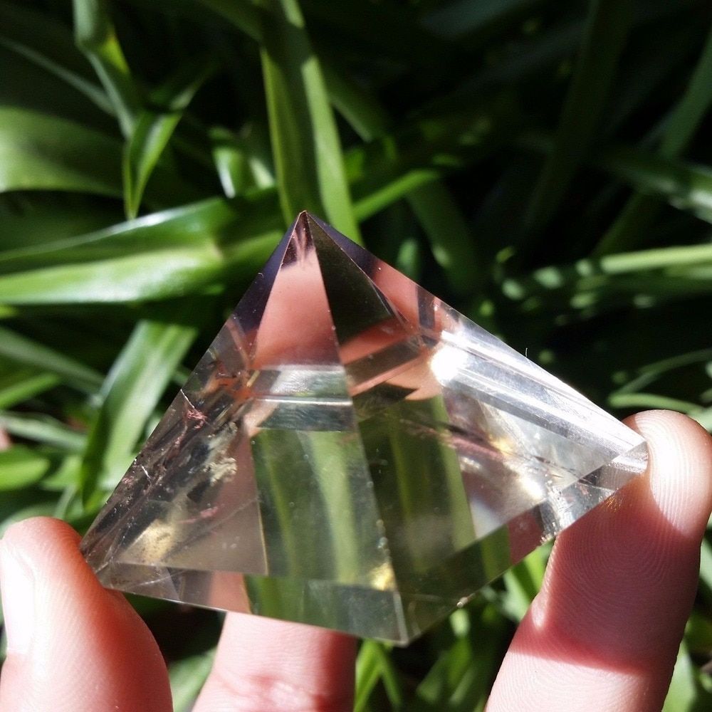 50g Natural Clear Quartz Crystal Pyramid Healing