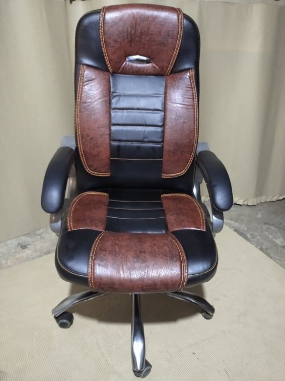 Office Executive  Hi Back Chair