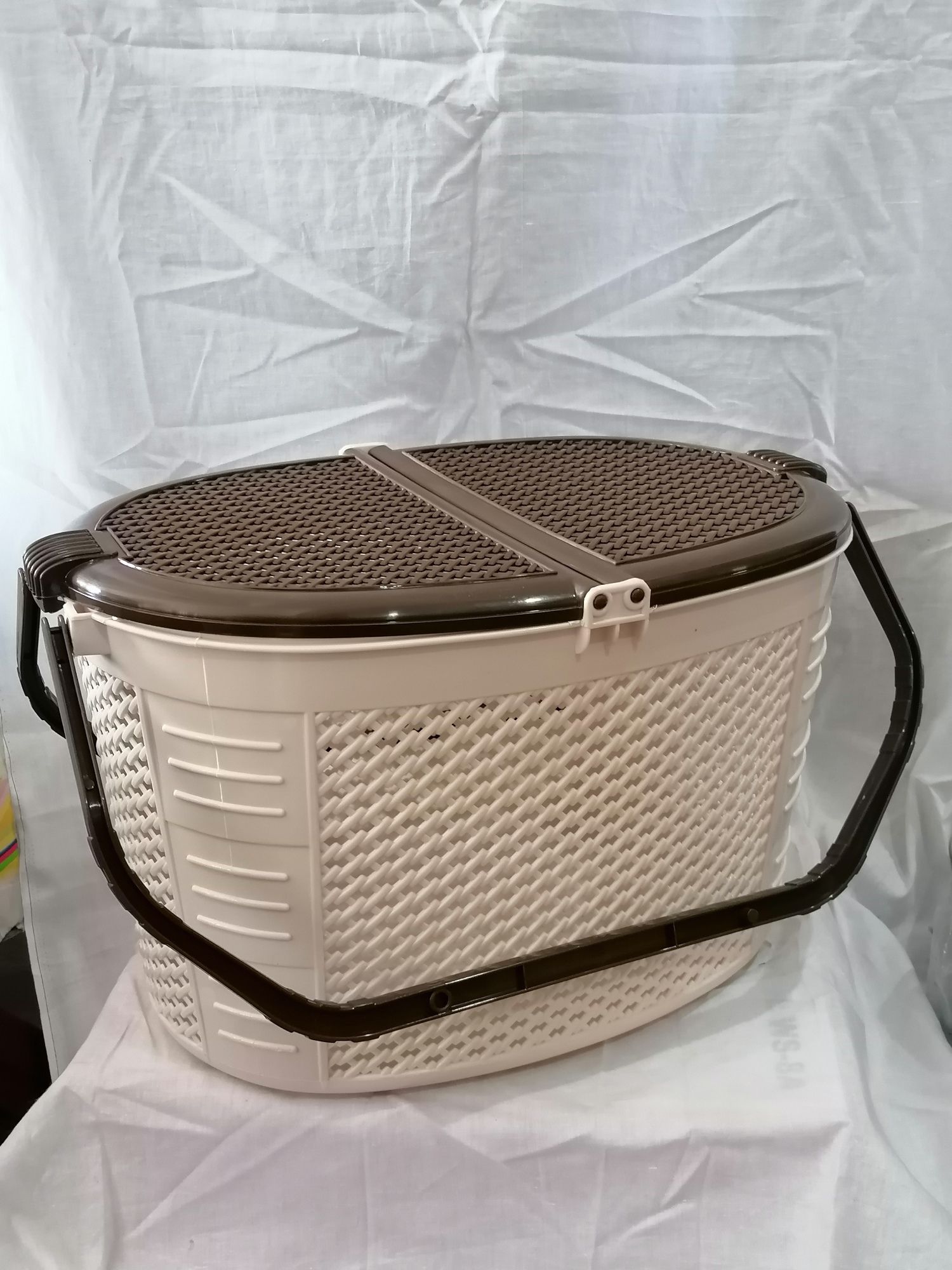 Shopping  Basket /Storage basket with carrying handle