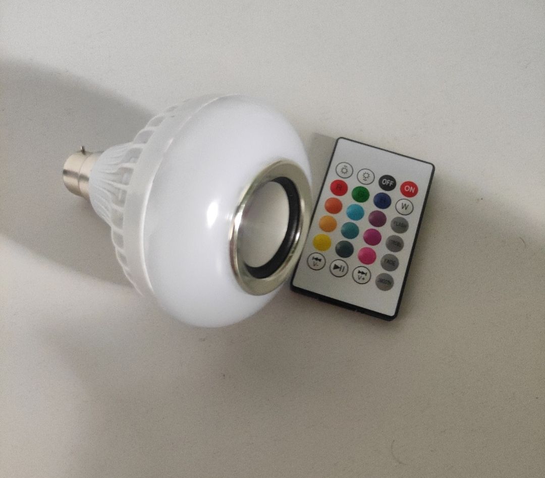 Bluetooth music bulb updated version 2way power AC/DC rechargable