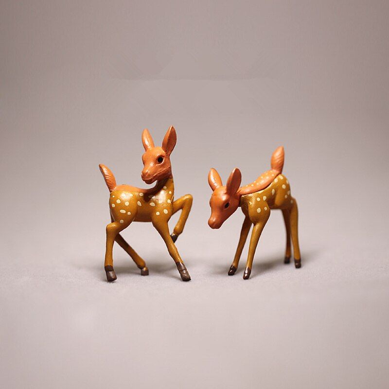 2pcs/Set Artificial Mini Sika Deer Fairy Garden Miniatures Gnomes Moss Terrariums Resin Crafts Figurines For Home Decoration D3