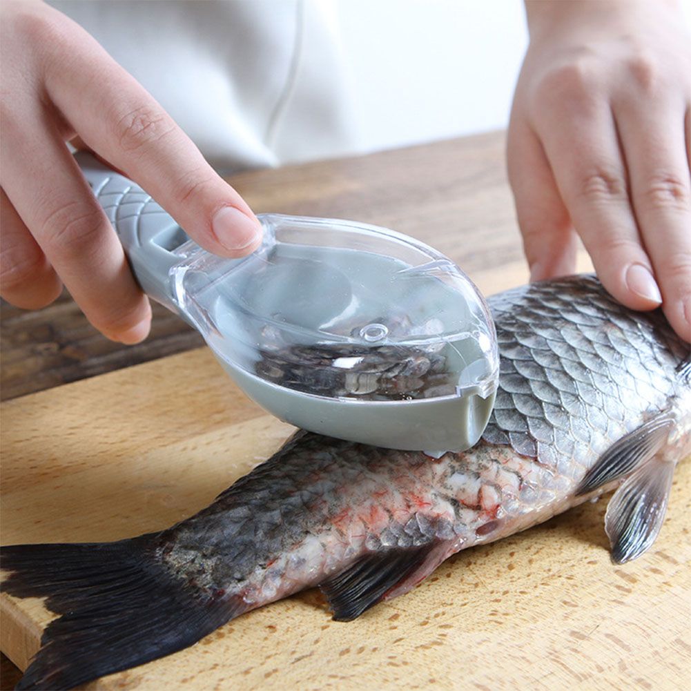 Yfashion Manual Fish Scaler Skin Cleaning Scraper with Storage Box Cover