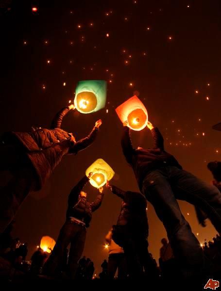 Fanush Sky Lanterns 5 piece