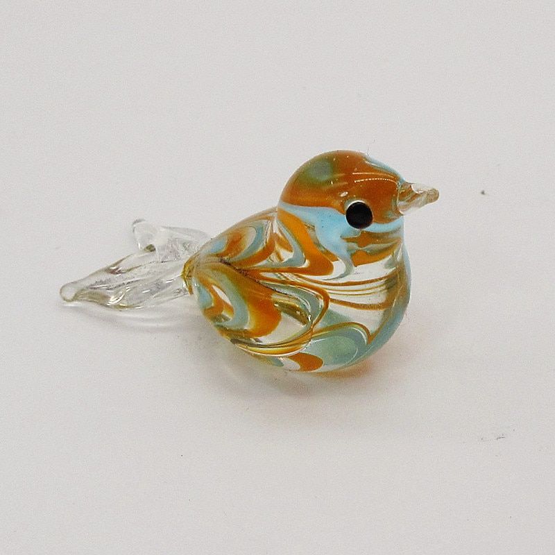 Custom New Handmade Mini Hook Wire Feather Design Glass Bird Figurine Easter Lovely Small  Ornament Home Decor Accessories