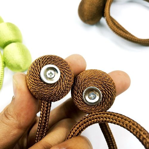 2Pcs Magnetic Curtain Holder Pearl Ball Rope Curtain Tieback Magnet Joint Rings (Color as Per Stock)