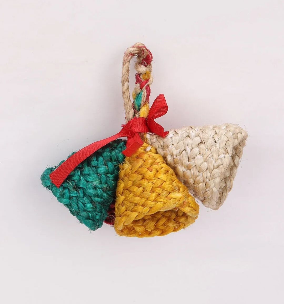 Jute hanging bell 4 piece set(পাটের তৈরি হ্যাঙ্গিং বেল)