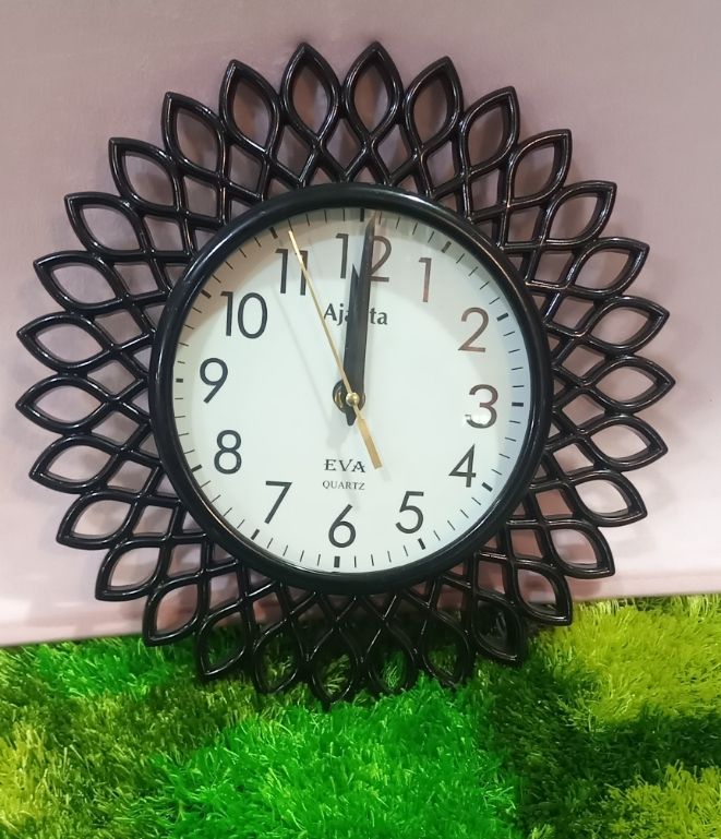 BAEUTYFULL STYLISH BEST WALL CLOCK SUN . সুন্দর স্টাইলিস্ট আকর্ষণীয় দেওয়াল ঘড়ি।
