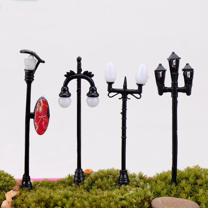 5pcs/set Miniature Streetlights Cute Resin Crafts Decorations Fairy Gnome Terrarium ChristParty Garden Gift Random Style