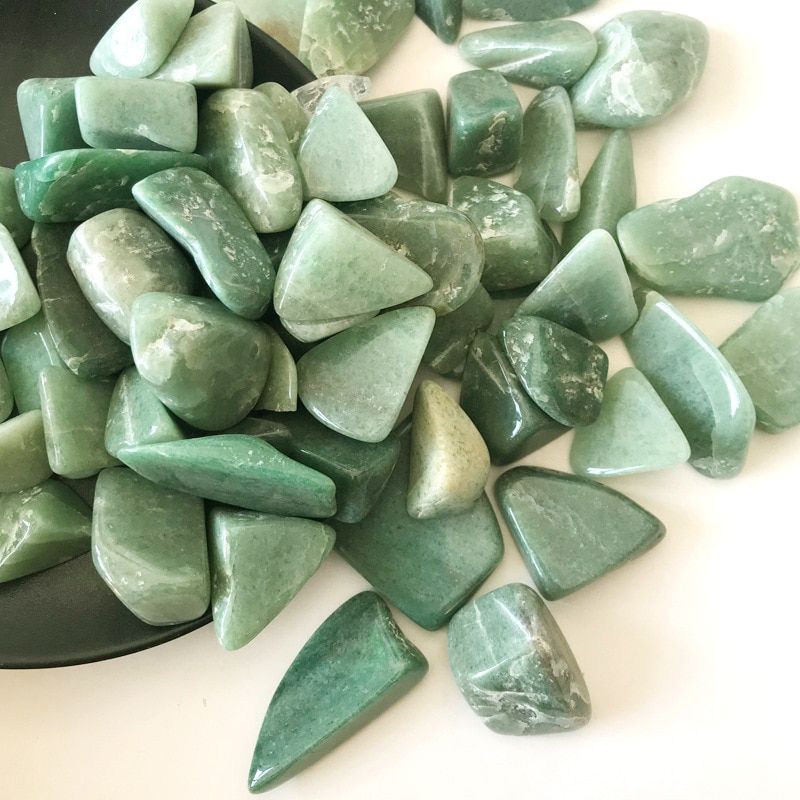 Natural Green Dongling Jade Stone Large Crystal Gravel DIY House Decoration Flowerpot Aquarium Ornamental Fish Tank FengShui