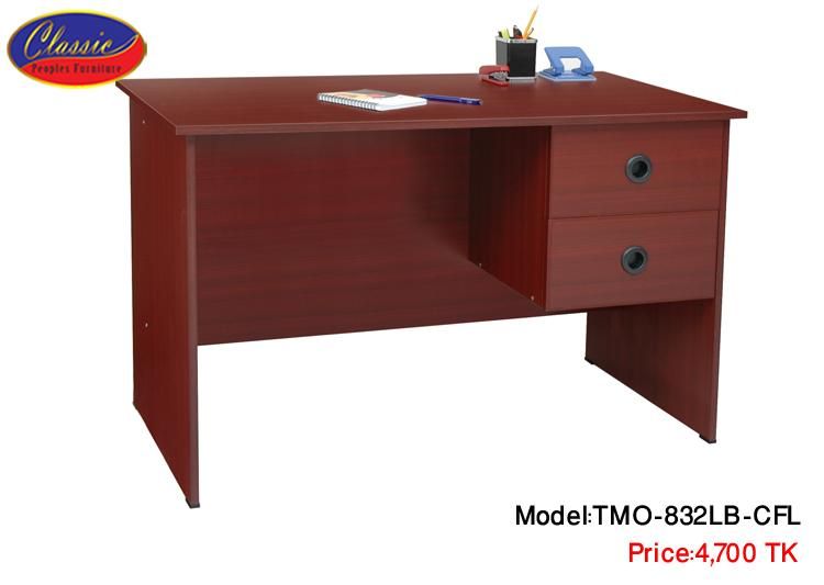 Executive Table Classic Furniture.