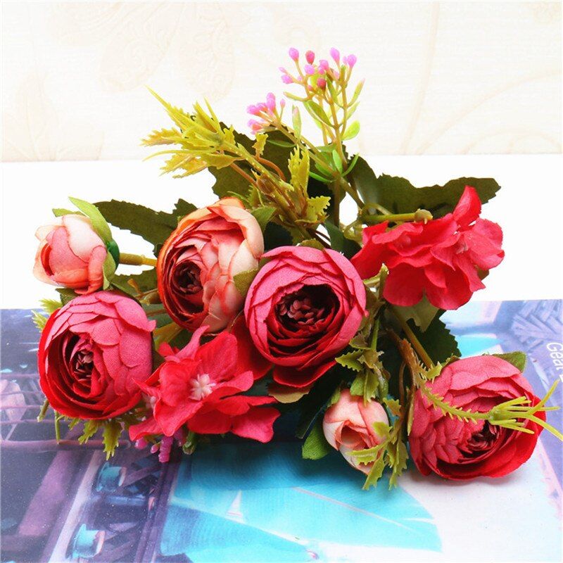 1pcEuropean Retro Artificial Small Tea Rose Simulation Bouquet High-grade Wedding Home Fake Flower Home Wedding Party Decoration