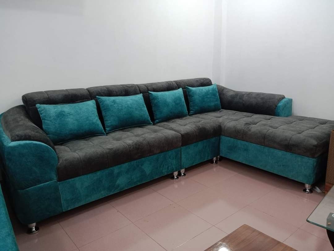 Nice Sofa Set