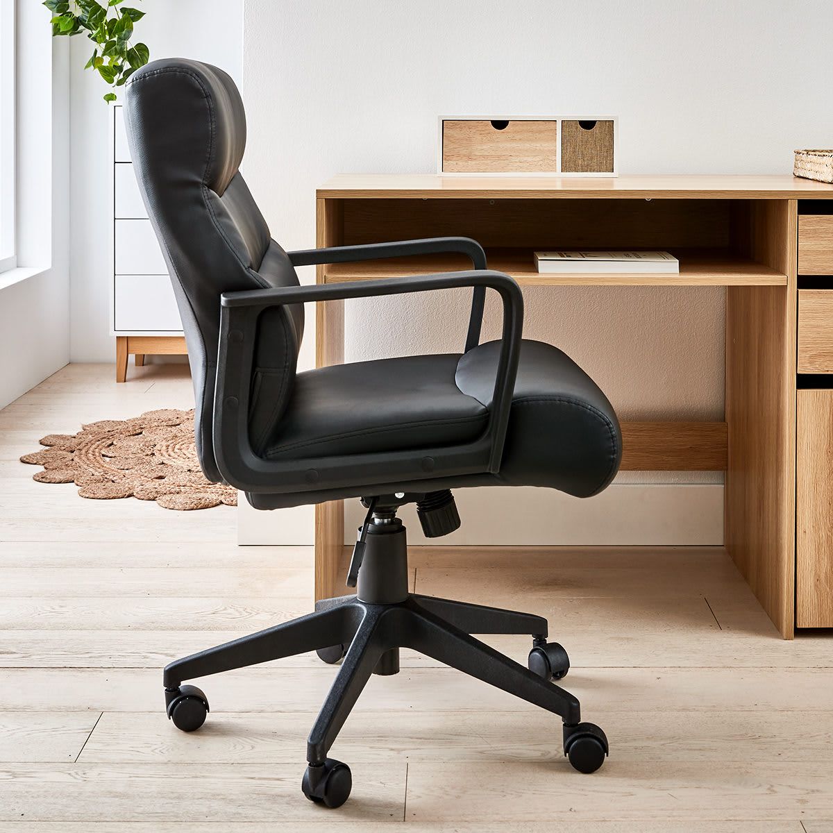 Executive Office Chair