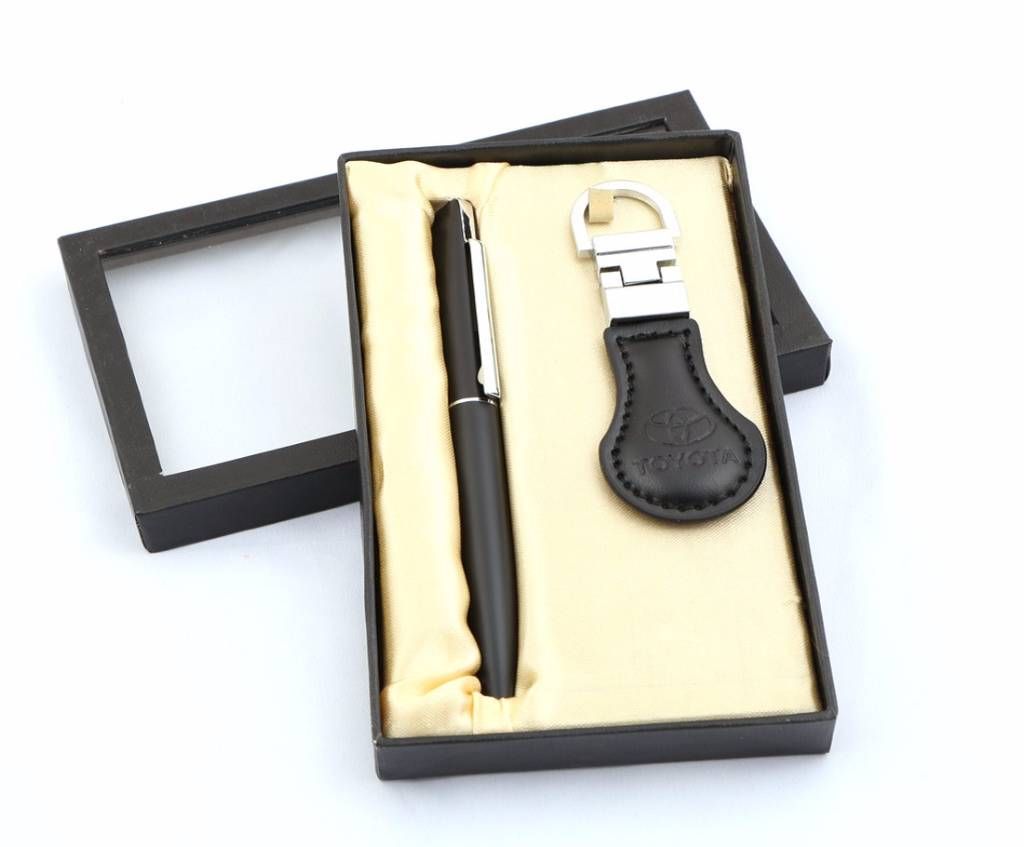 Pen With Key Ring Gift Set