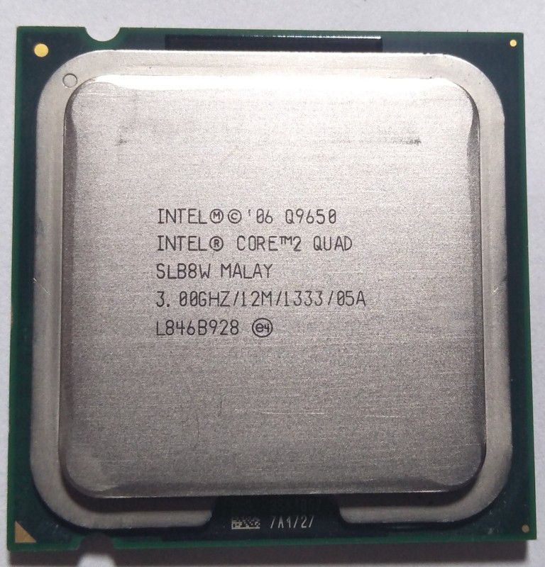 Intel Core 2 Quad Q9650 3 LGA 775 Socket 4 Cores Desktop Processor  (Silver)