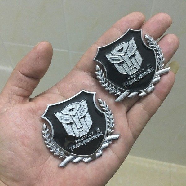 1Pieces Car stickers Transformers car stickers VIP car stickers Metal three-dimensional modified logo decoration personality Bo sent（model：VIP  gold）