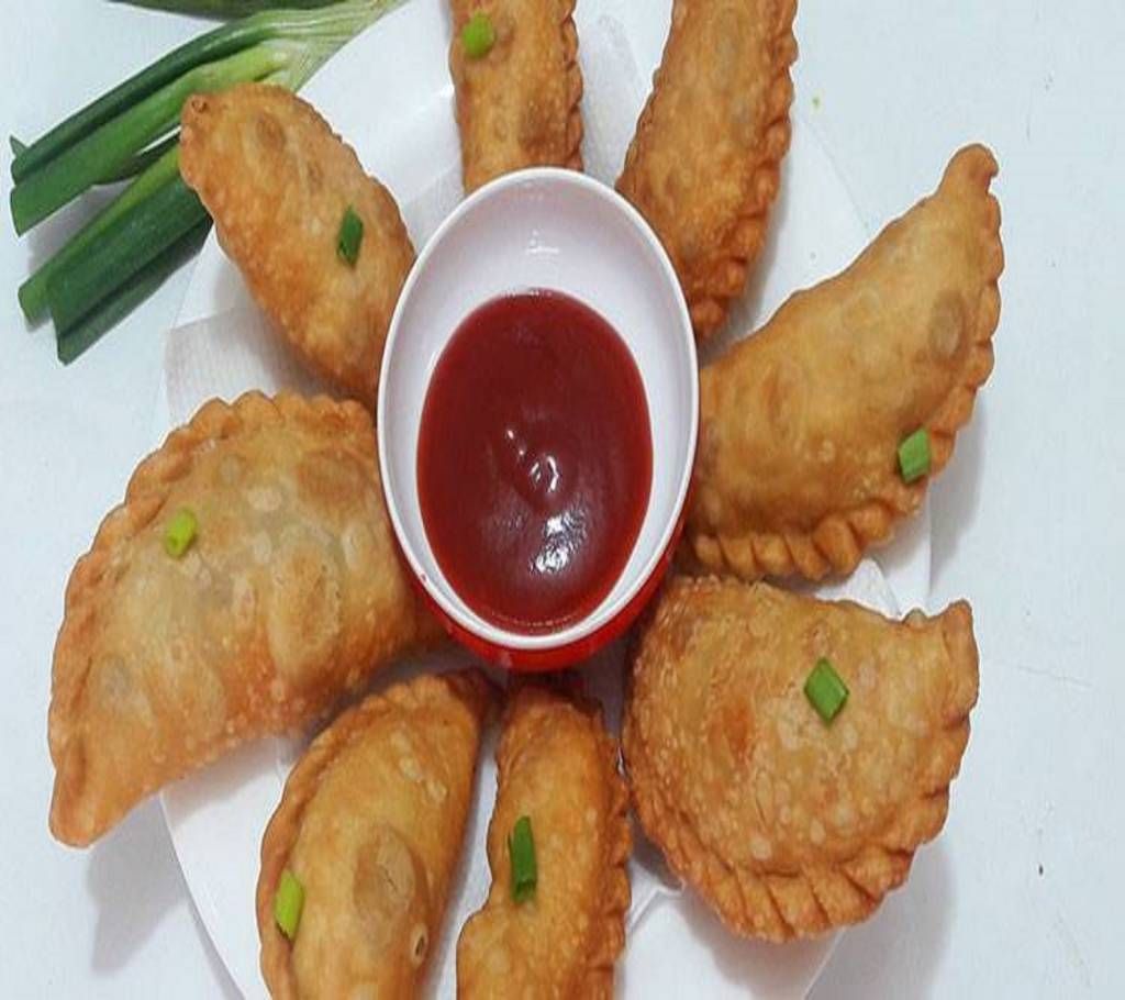 Chicken Fried Puli Pitha 30 Pcs