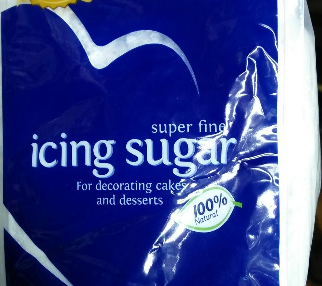 icing sugar white