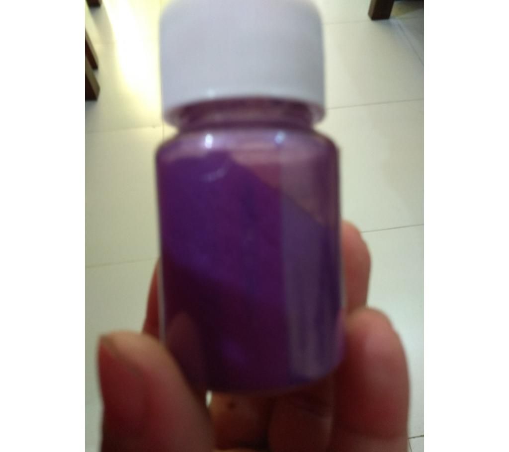Fondant cake decoration dust color purple