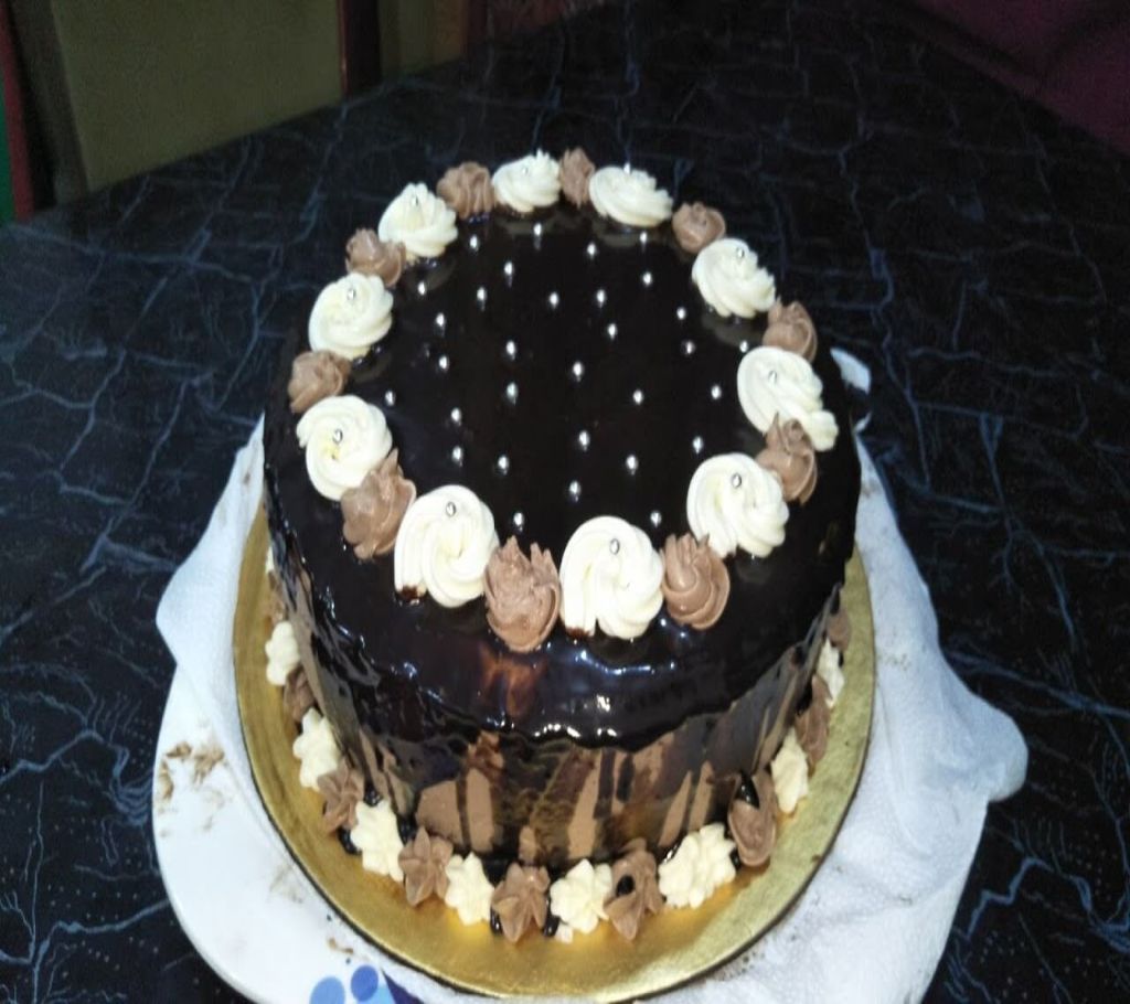 HOME Made CAKE in good price