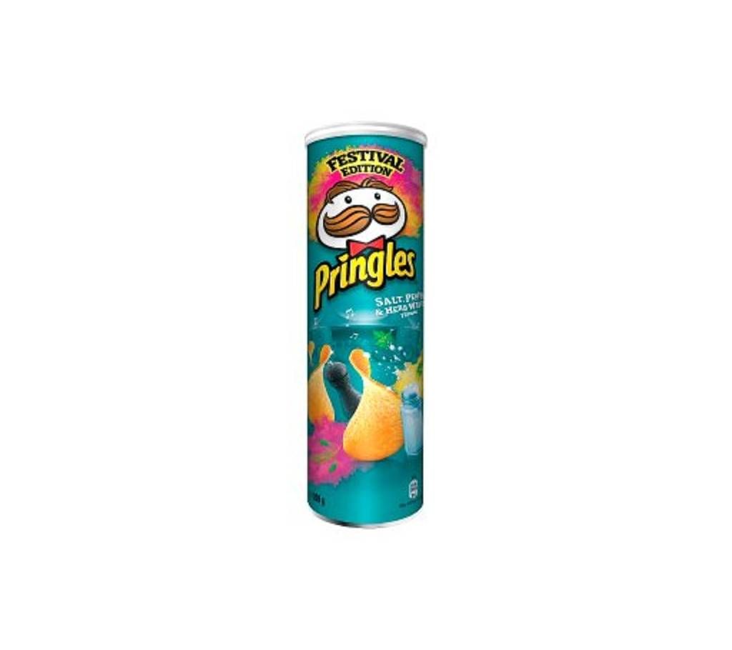 Pringles Salt Pepper and Herb Wedges chips UK