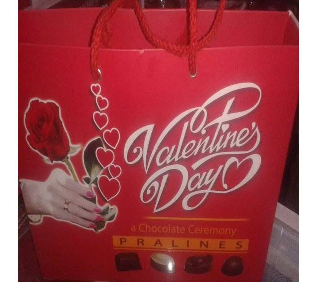 Valentine day a chocolate Ceremony (PRALINES)