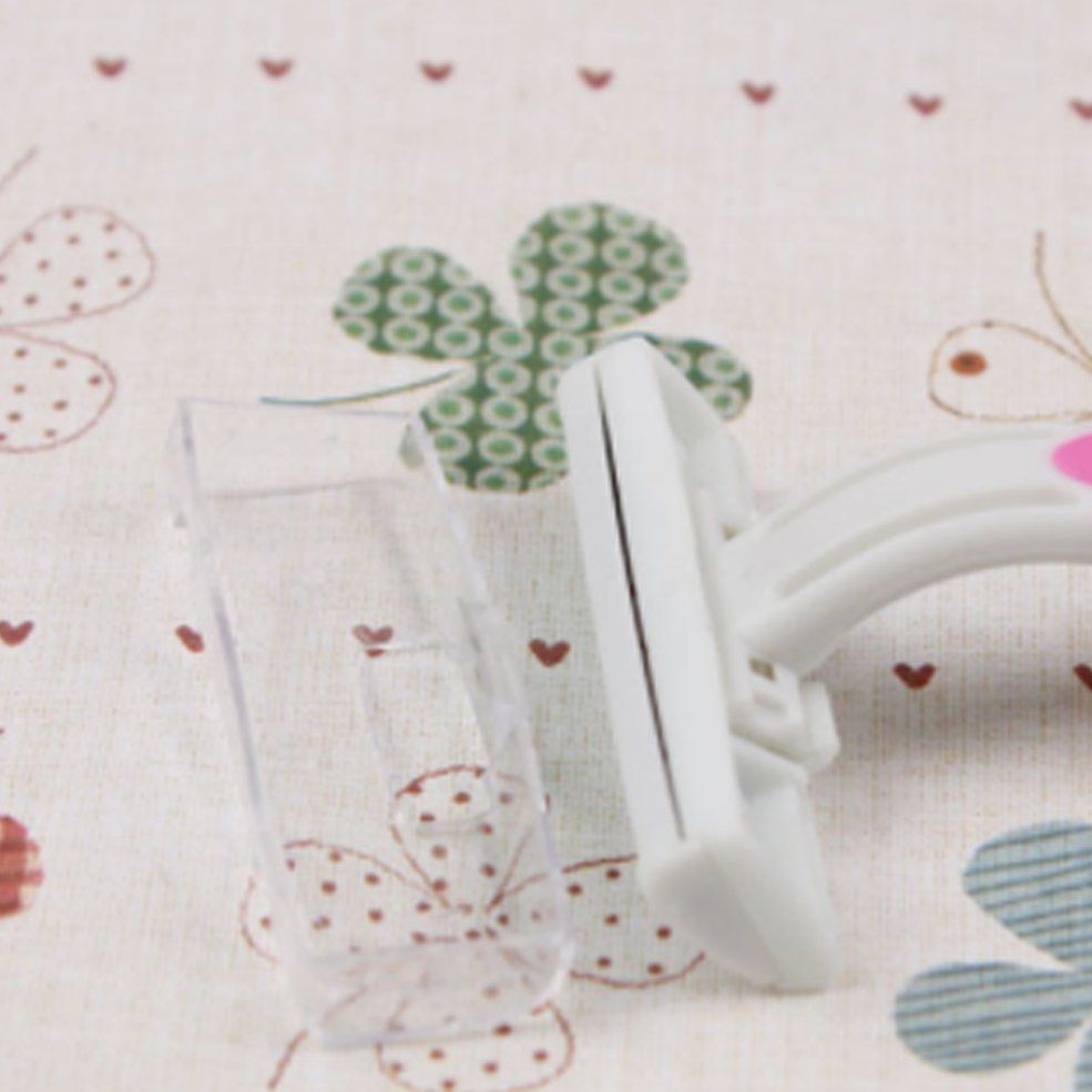 4pcs Women Shaver 3 Layer Blades and 1pc Razor machine Lady Razor