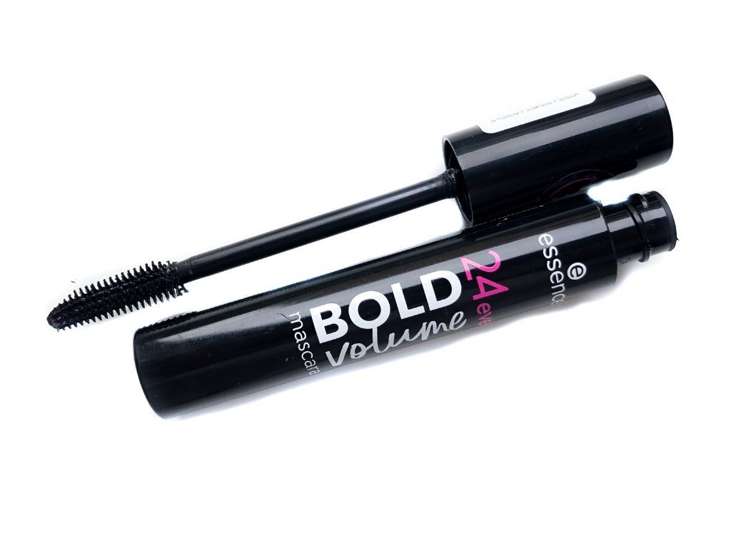 Essence 24Ever Bold Volume Mascara.