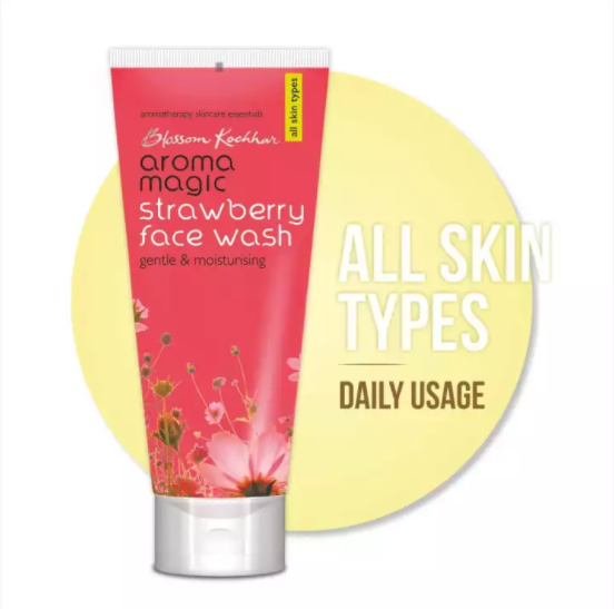 Aroma Magic Strawberry Face Wash (100 ml - India) - Face Wash