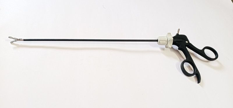 laproworld laparoscopic tube holder grasping forcep (duckbil) Dressing Forceps