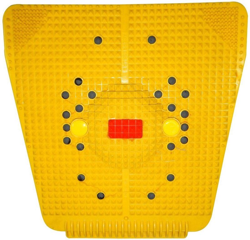 LooMantha PM0.2 Blood Circulation Accupressure Magnetic Mat And Foot Massager  (Yellow)