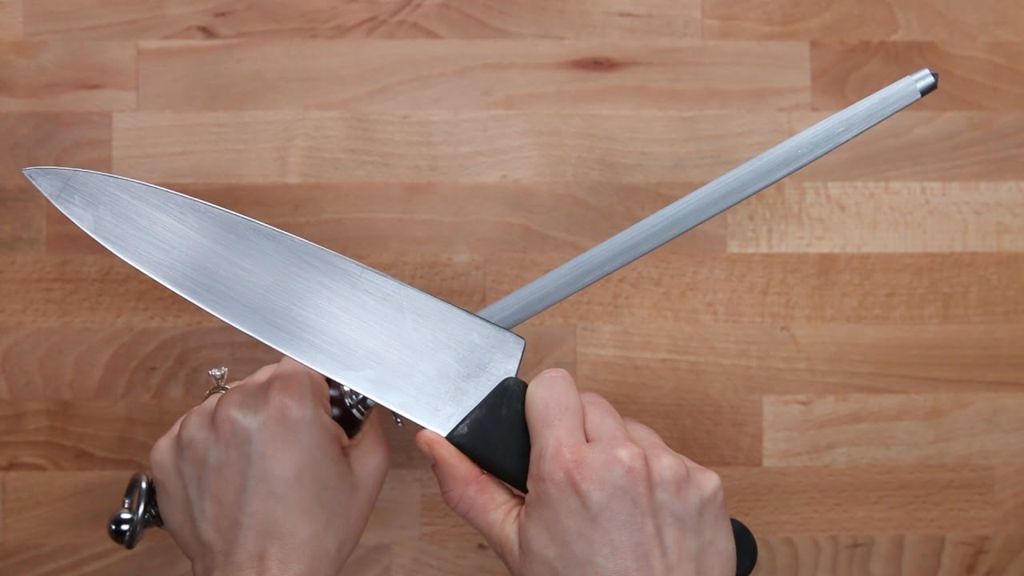 Hunting Knife & Knife Sharpener