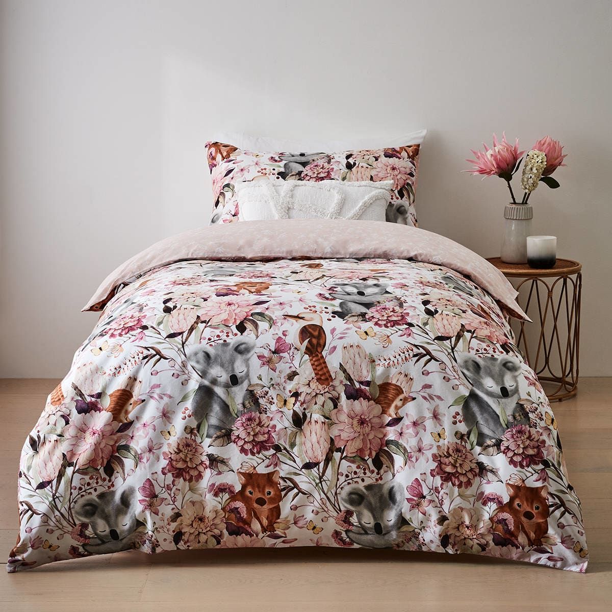 Australiana Reversible Quilt Cover Set - Single Bed