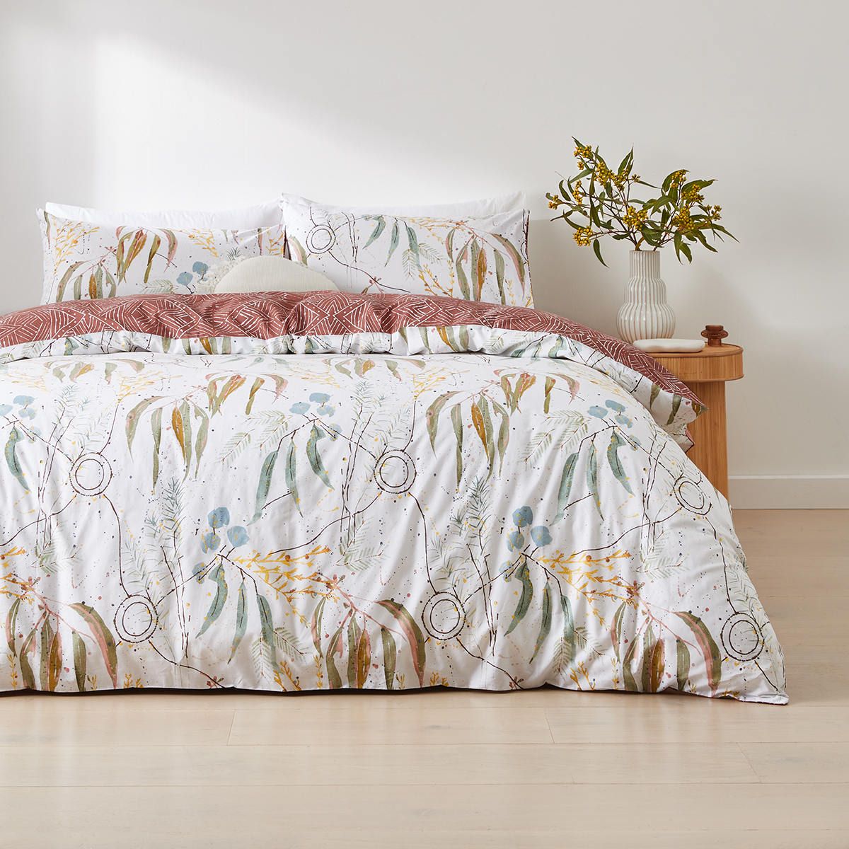 Waluwin Australian Grown Cotton Reversible Quilt Cover Set - Double Bed, Off White