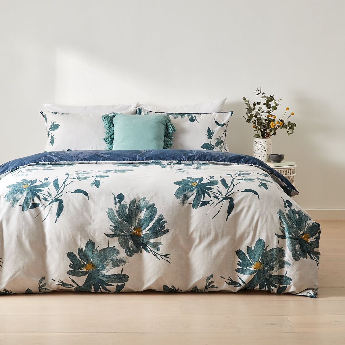 Juno Reversible Quilt Cover Set - King Bed, Blue