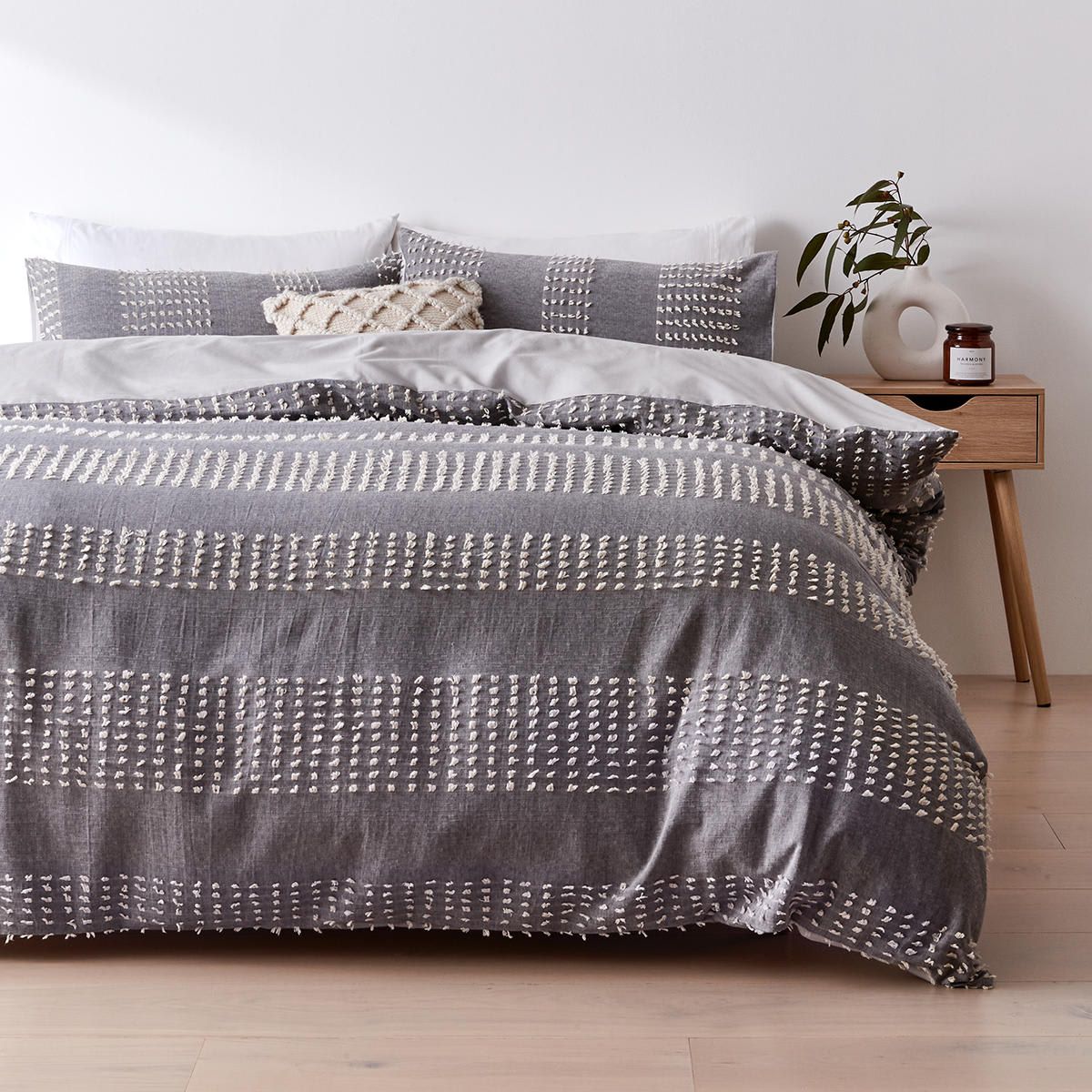 Hunter Cotton Quilt Cover Set - Super King Bed