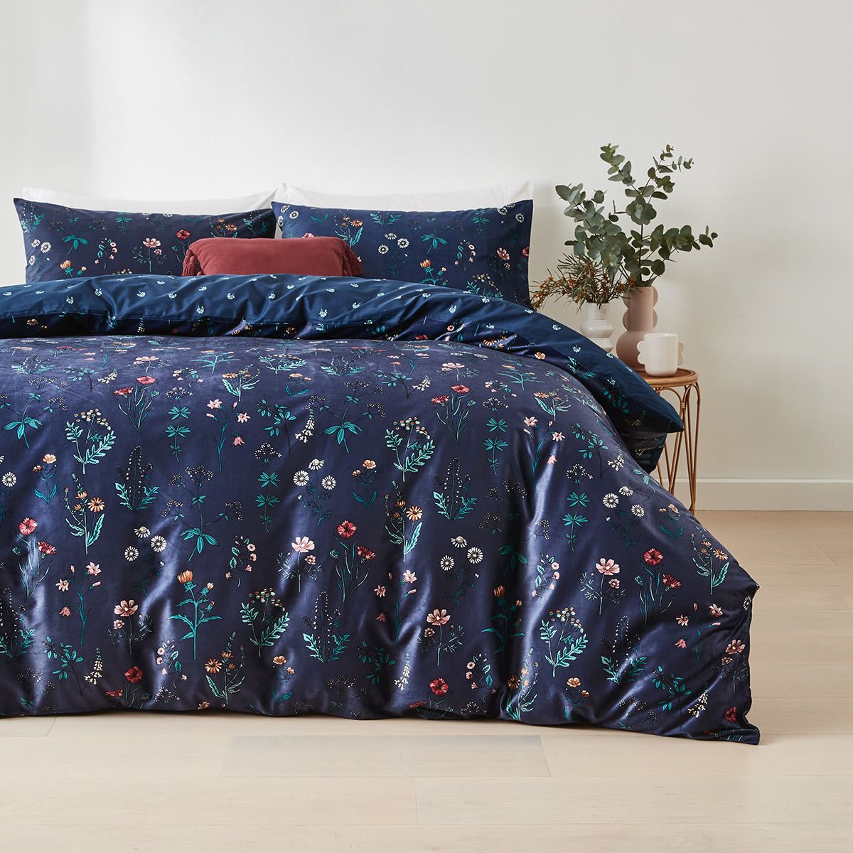 Clementine Quilt Cover Set - Queen Bed, Blue