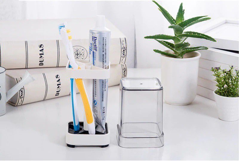 QBLYN Plastic Toothbrush and Toothpaste holder, Portable travel Toothbrush Holder Cup Plastic Toothbrush Holder