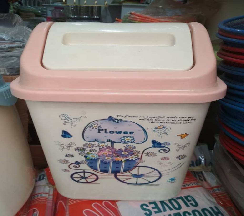 Esquire Plastic Dustbin