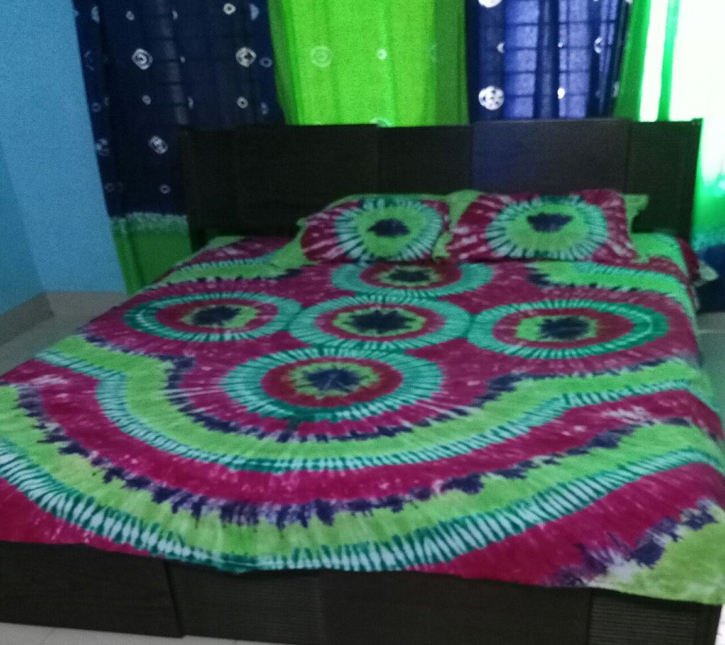 Pure Cotton Ti Dy Hand Printed Double Size Bedsheet Cotton