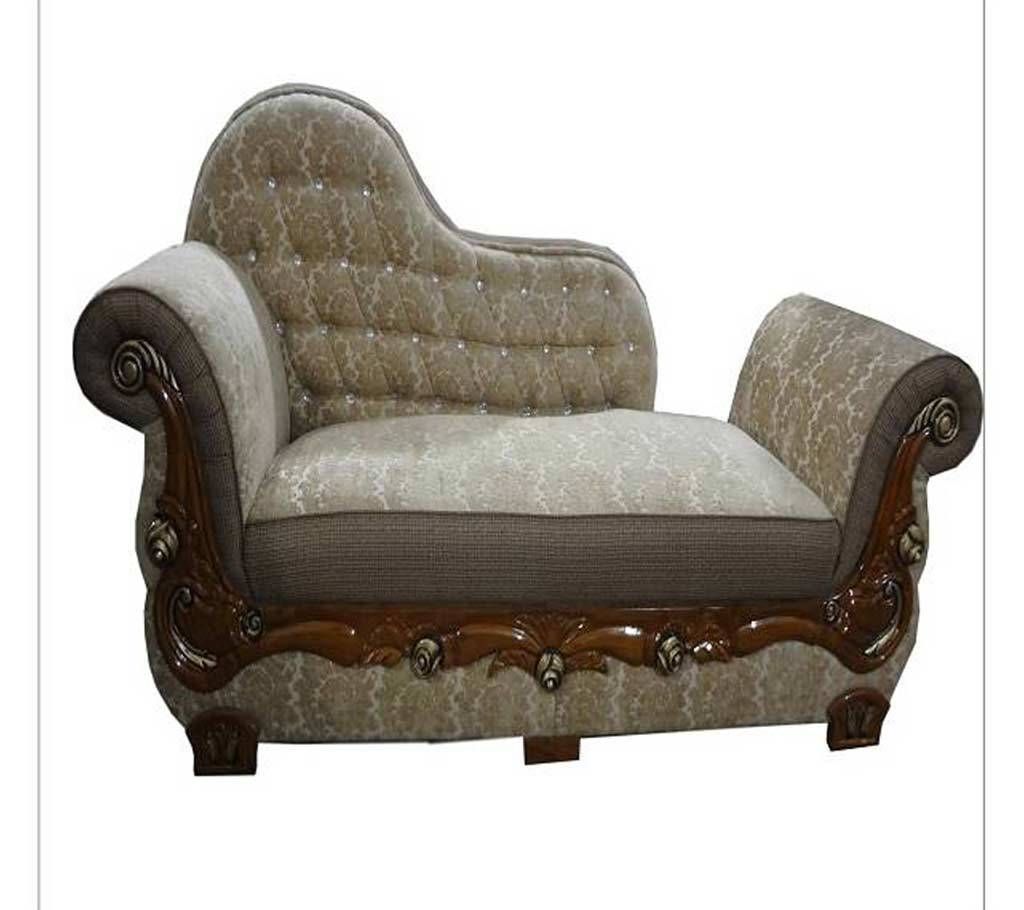 Segun wood divan