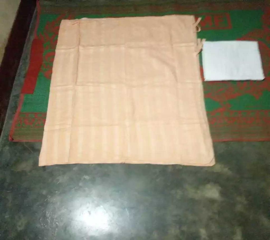Combol and Lap Cover, 4-5 hat