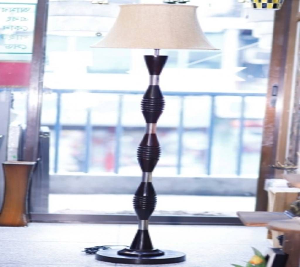 Gorgeous Style Wooden Floor Lamp.