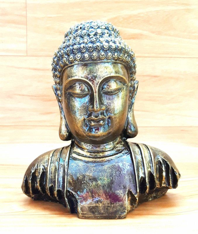 Treize Traders Decorative Showpiece - 18 cm  (Polyresin, Gold, Light Green)