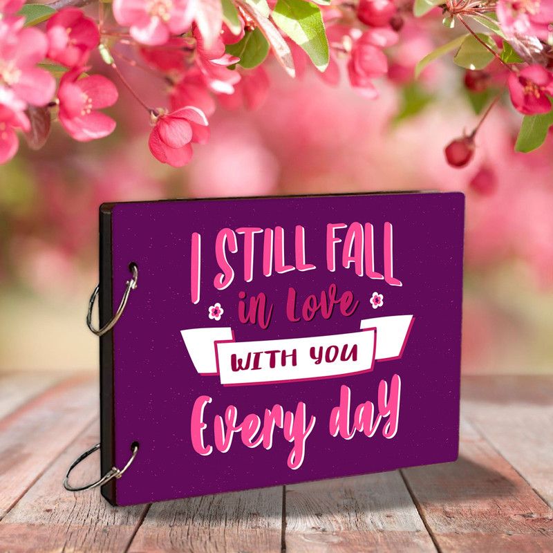 DSticker Fall in love Album  (Photo Size Supported: 8 x 6 Inch)