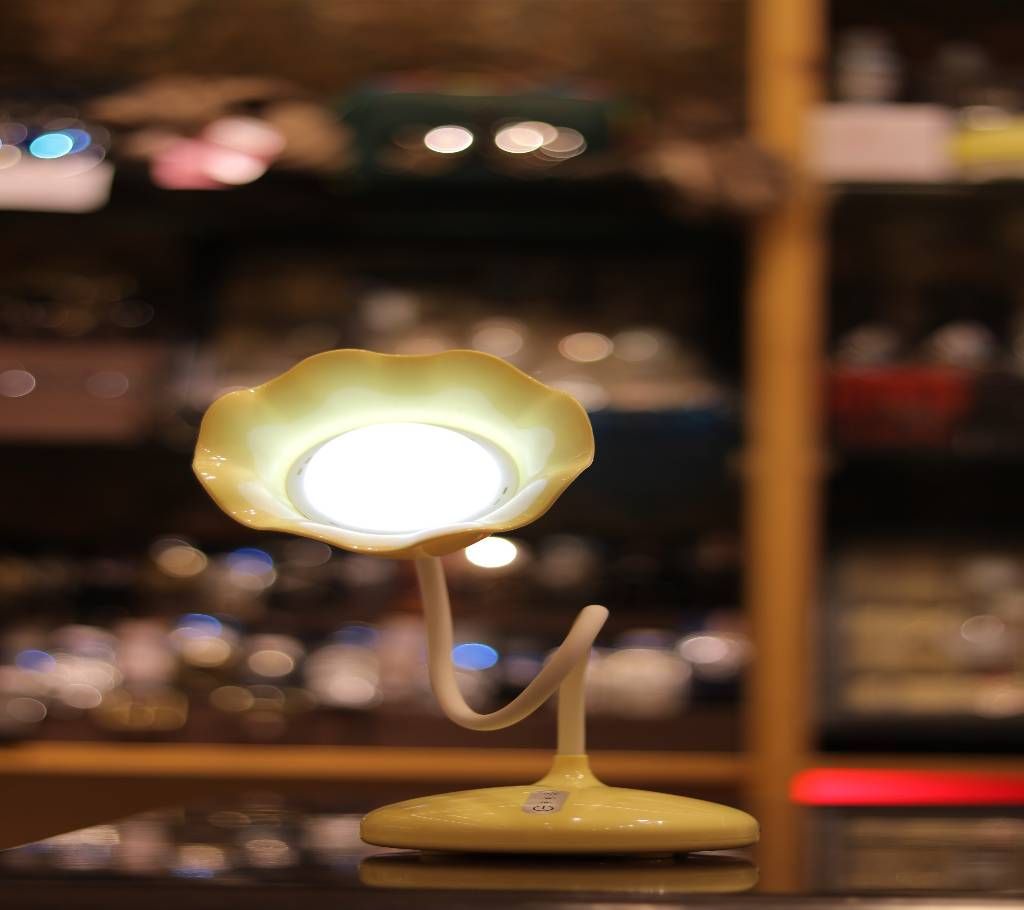 LED folding desk lamp