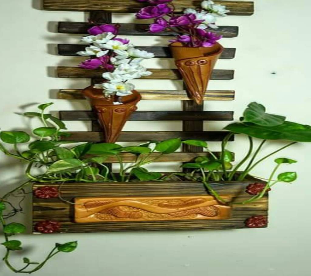 Wooden wall hanging tree top