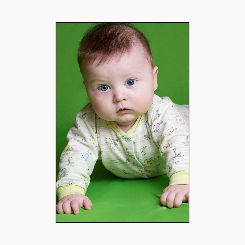 Textured Cute Baby Poster for Pregnant Women & Expecting Mothers Smiling Baby Posters New Born Baby poster with Water Splash Proof 12inch x18 inch (30.5cm X 45.72 cm) Paper Print  (18 inch X 12 inch)